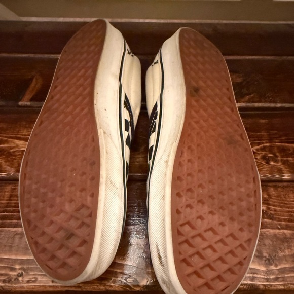 Checkered Slip-On Sneakers - Picture 4 of 4